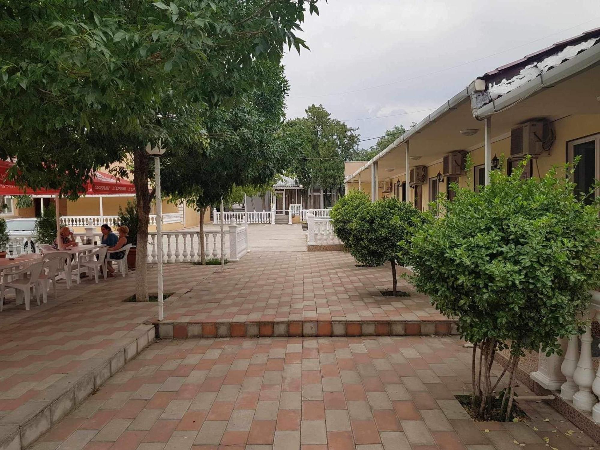 Hotel Selika Rustavi  Eksteriør billede